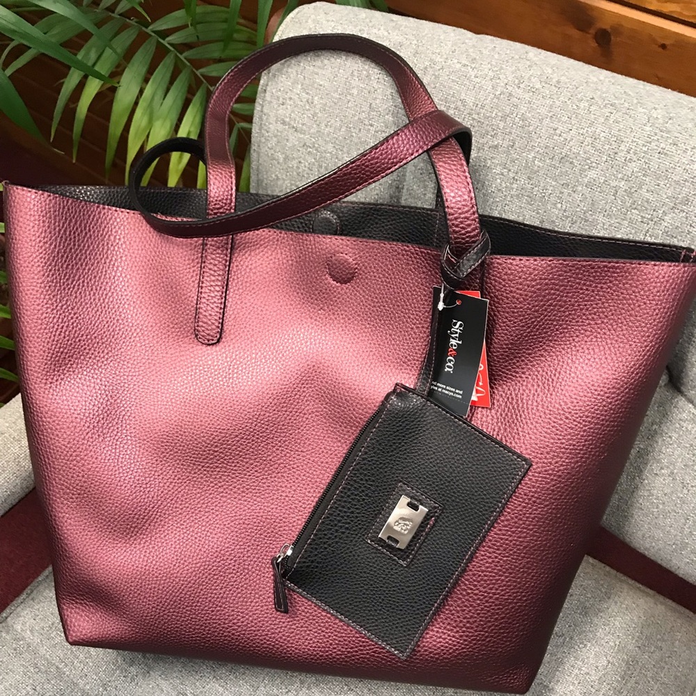 SOLD -   REVERSIBLE BAG - MACY'S STYLE & CO.